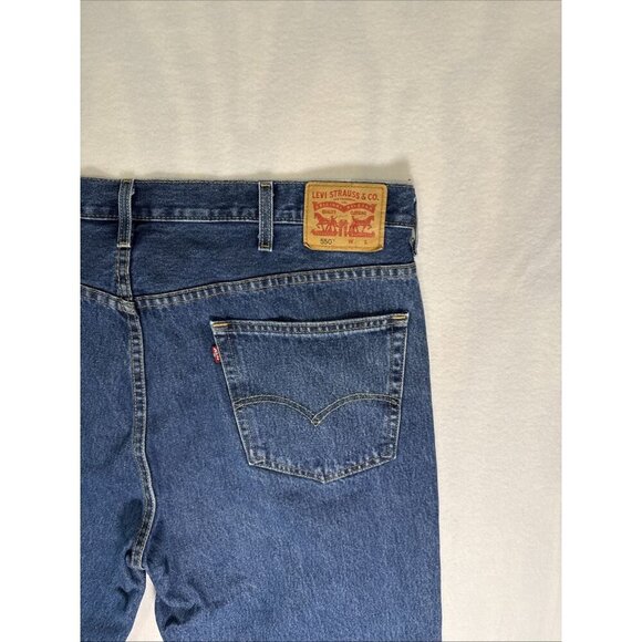 Levis 550 Jeans Mens 44x32 Blue Denim Relaxed Fit Straight Leg Med Wash - Picture 9 of 10